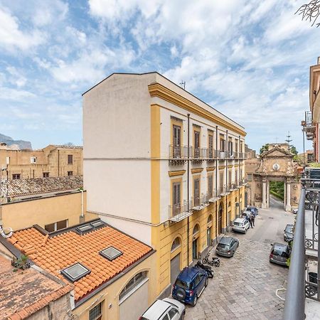 Stylish Apartment Near Piazza Magione By Wonderful Italy 팔레르모 외부 사진