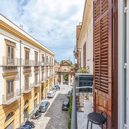 Stylish Apartment Near Piazza Magione By Wonderful Italy 팔레르모 외부 사진